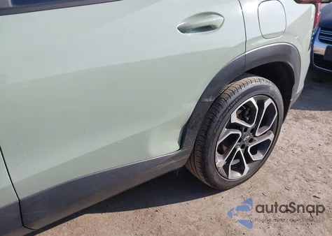 2024 Chevrolet Trax Fwd 2Rs z USA, uszkodzony, nr VIN KL77LJE29RC115937